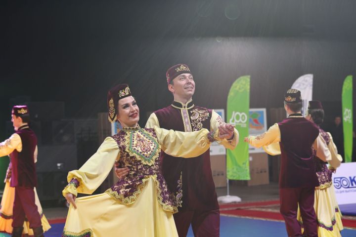 Муса Җәлил истәлегенә «ВТ» гамәлгә куйган көрәш турнирының беренче көне