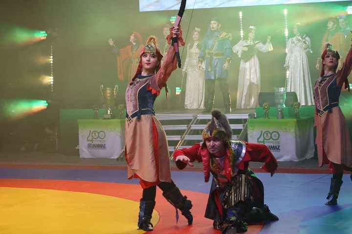 Муса Җәлил истәлегенә «ВТ» гамәлгә куйган көрәш турнирының беренче көне