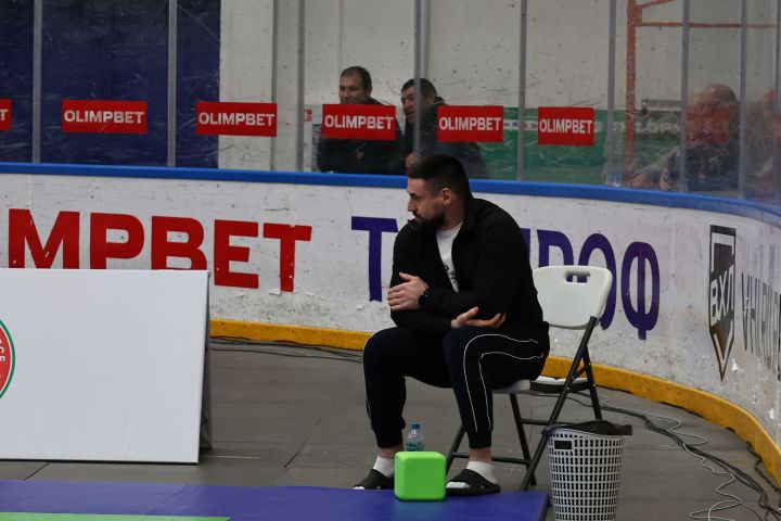 Муса Җәлил истәлегенә «ВТ» гамәлгә куйган көрәш турнирының беренче көне