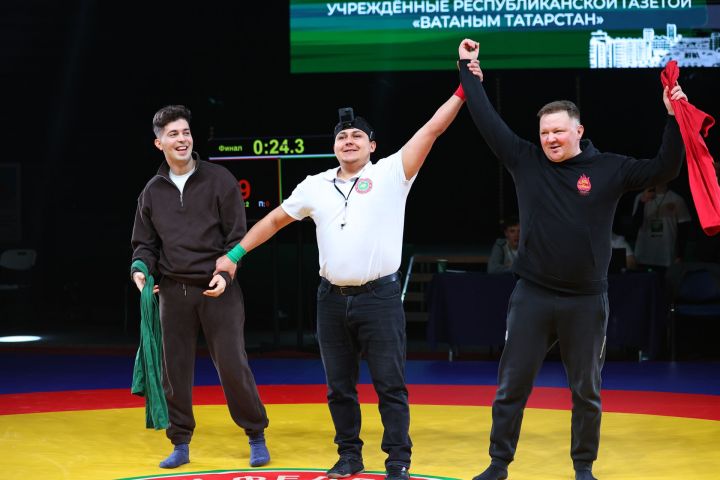 Муса Җәлил истәлегенә «ВТ» гамәлгә куйган көрәш турнирының икенче көне