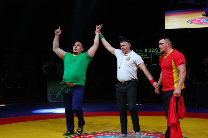 Муса Җәлил истәлегенә «ВТ» гамәлгә куйган көрәш турнирының икенче көне