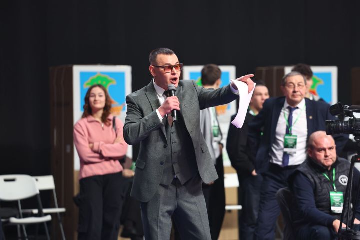 Муса Җәлил истәлегенә «ВТ» гамәлгә куйган көрәш турнирының икенче көне