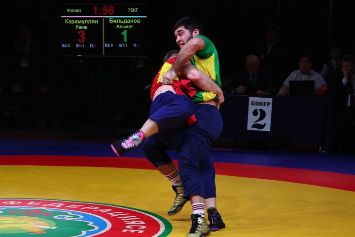 Муса Җәлил истәлегенә «ВТ» гамәлгә куйган көрәш турнирының икенче көне