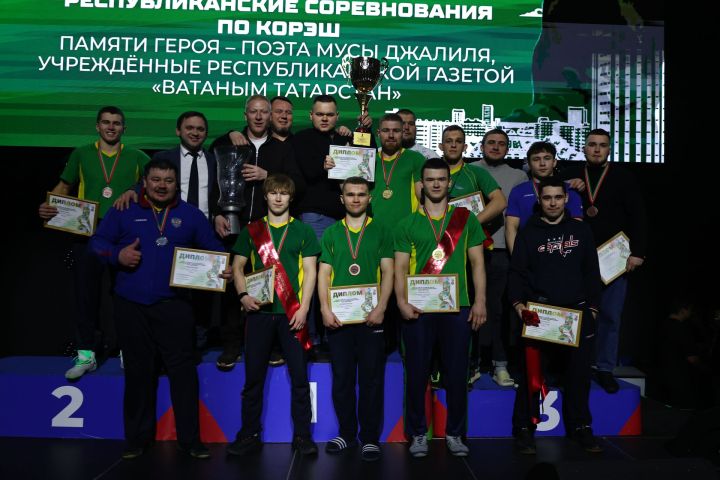 Муса Җәлил истәлегенә «ВТ» гамәлгә куйган көрәш турнирының икенче көне