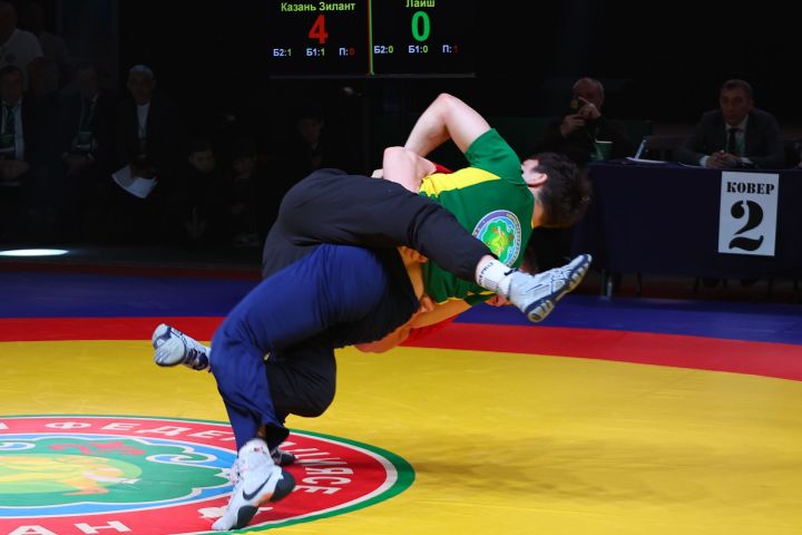 Муса Җәлил истәлегенә «ВТ» гамәлгә куйган көрәш турнирының икенче көне