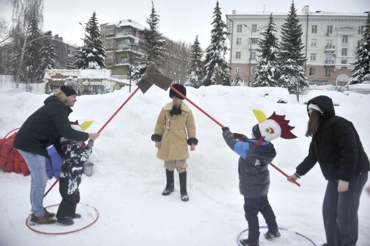 Казанда Май чабу бәйрәме уза (ФОТОРЕПОРТАЖ)
