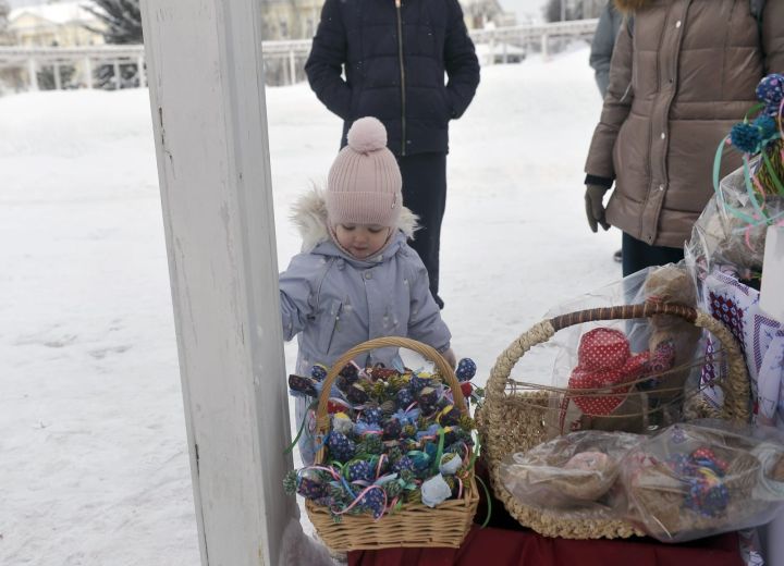 Казанда Май чабу бәйрәме уза (ФОТОРЕПОРТАЖ)