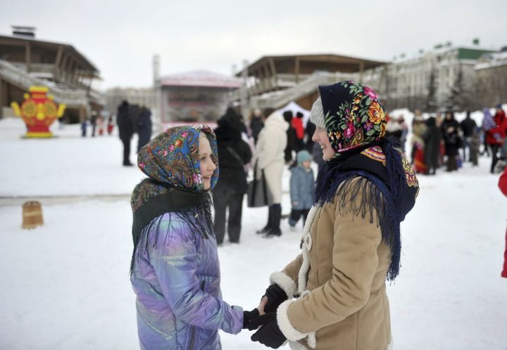 Казанда Май чабу бәйрәме уза (ФОТОРЕПОРТАЖ)