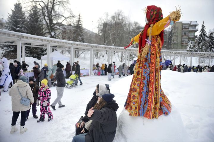Казанда Май чабу бәйрәме уза (ФОТОРЕПОРТАЖ)