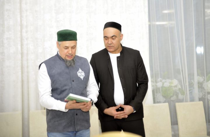 «Ватаным Татарстан» газетасы коллективы ифтар уздырды (ФОТОРЕПОРТАЖ)