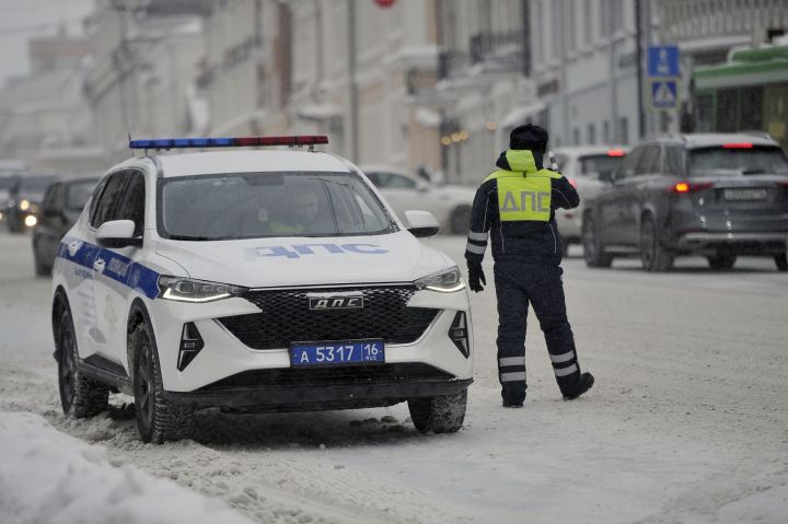 Здравия желаю! Яки вакыты чыккан «права» белән йөрү хикмәтләре