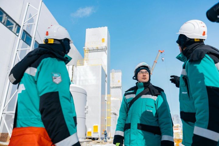 Экологик чиста азот: СИБУРНЫҢ Түбән Кама предприятиесендә яңа һава бүлү җайланмасы