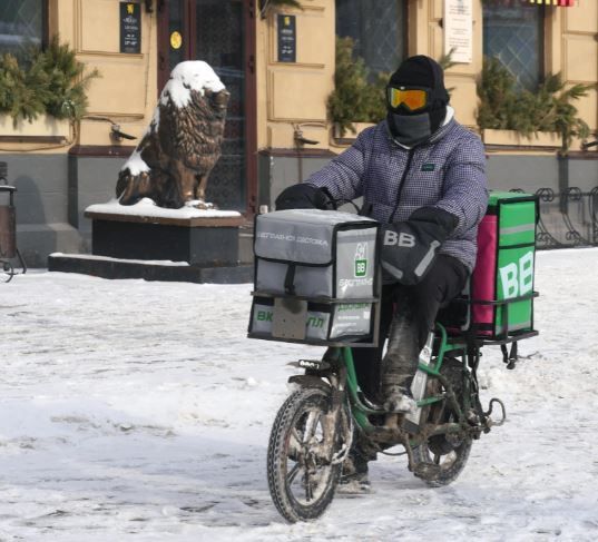 Курьерларга таләпләр катгыйлана