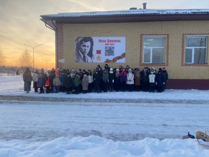 Себер татары – Җәлил көрәштәше