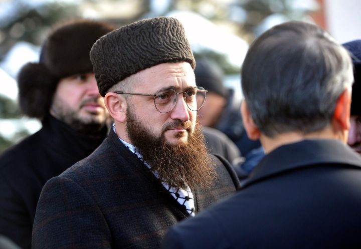 Депутатлар Иранның Казандагы Генераль Консуллыгының кайгы уртаклашу китабында язу калдырды