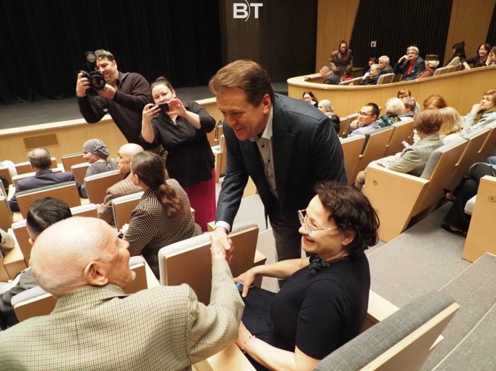 «Әлдермештән Әлмәндәр» – кабат сәхнәдә (ФОТОРЕПОРТАЖ)