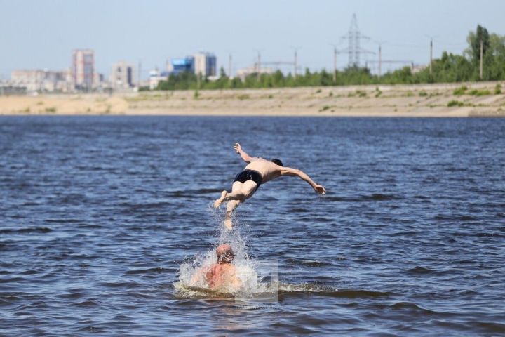 Суда йөзаласыңмы? Татарстанда батучылар саны дистәдән арткан