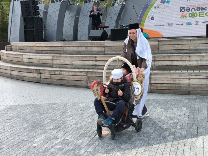 «Елмай» паркында узган «Бәләкәч-фест» фестиваленнән ФОТОРЕПОРТАЖ
