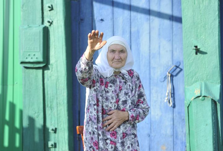 Йөрәгеңдә урын булса гына: 8 июньдә Социаль хезмәткәрләр көне билгеләп үтелә