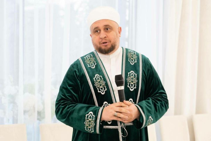 Рөстәм хәзрәт Хәйруллин: «Бурычлыны ахирәттә дә газап көтә»