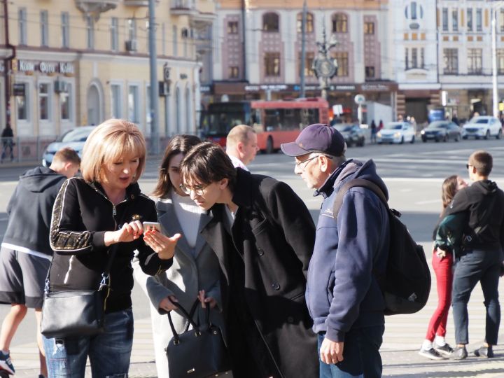 Акча эзләп бөлү: мошенниклар алдауның яңадан-яңа ысулларын уйлап таба