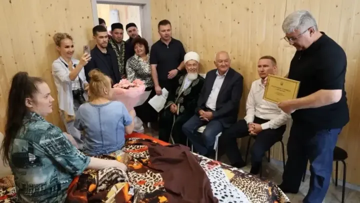 Татарстанда риелтор алдаган гаиләгә 6 млн сумлык йорт бүләк иткәннәр